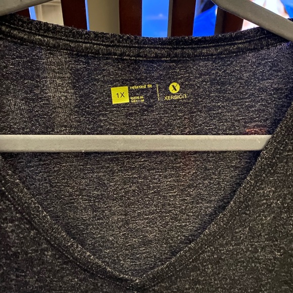 Bundle! 2 size 1x Xersion Tops Gray and Burgundy - Picture 8 of 11